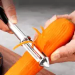 Multifunctional Vegetable Peeler – 3-in-1 Peeler, Slicer & Grater for Effortless Prep - Image 5