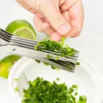 5-Blade Kitchen Salad Scissors – Quick, Clean & Effortless Chopping! ✂️ - Image 4
